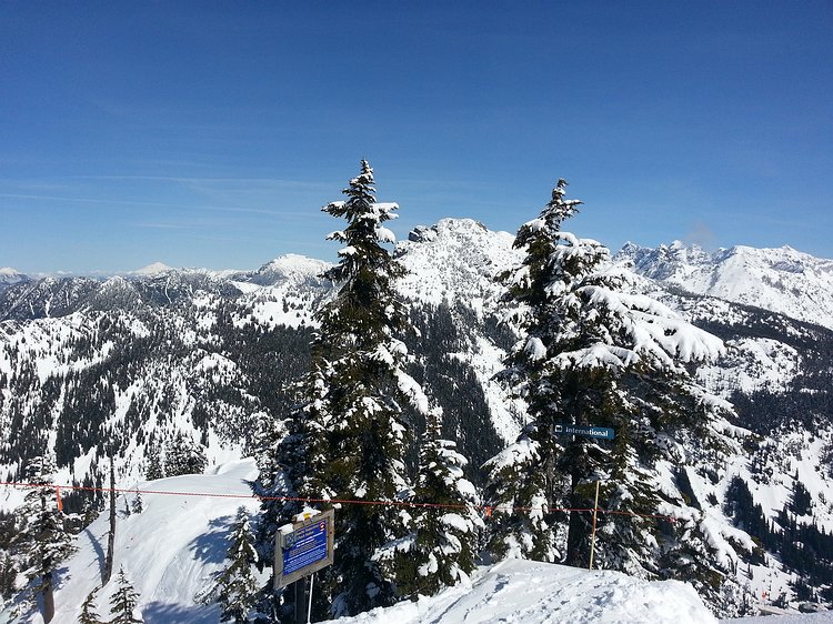 2014-03-11 13.27.44 The view from atop Alpental's Chair 2.