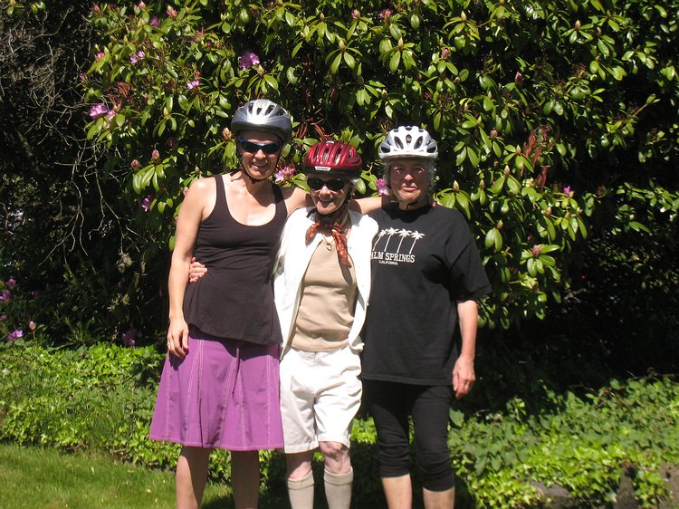 img_5492 Here are the Mom's all decked out in their biking gear, ready to ride.