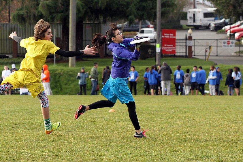 180317 8777 washington middle school ultimate a e Maddie comes down with it.