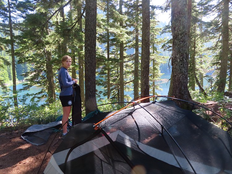 img_2250 Zoe setting up camp on a ridge overlooking Island Lake.