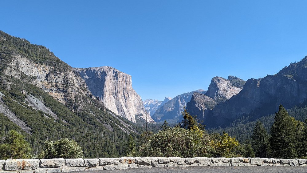 2024-09-29 12.11.34 This is Tunnel View - a classic, and completely amazing, first view of Yosemite Valley. El Capitan is up close on the left. Half Dome is in the distance in the...