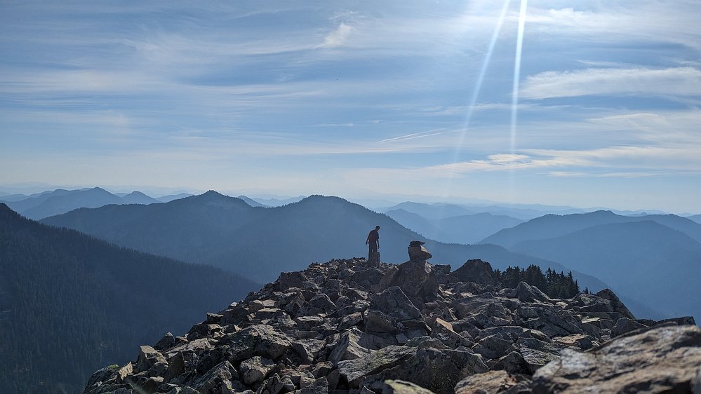 2024-10-13 15.13.08 Point 5700 attained. Martin heading out to a good second lunch rock.