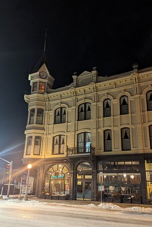 2025-02-09 18.17.05 Our fancy, old hotel in Baker City, OR - the Geiser Grand. It was built, along with a bunch of fancy mansions on the main street, in a better era for the small...